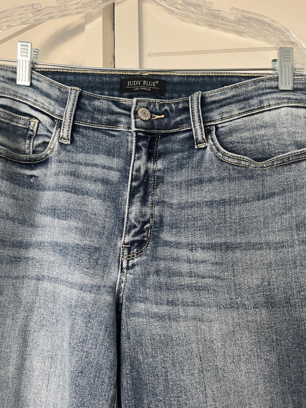 NWOT Judy Blue Addison Mid Rise Classic Cuffed Boyfriend Jeans Sz 7/28 - Picture 11 of 13